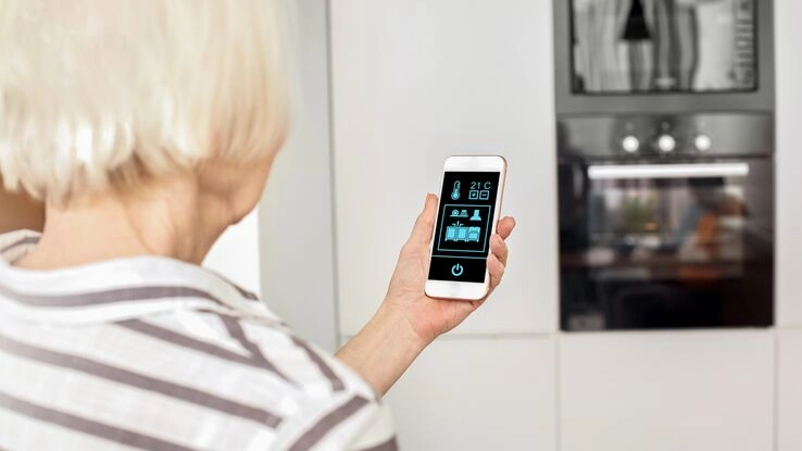 Smart Home Technologie kann das Leben im Alter vereinfachen