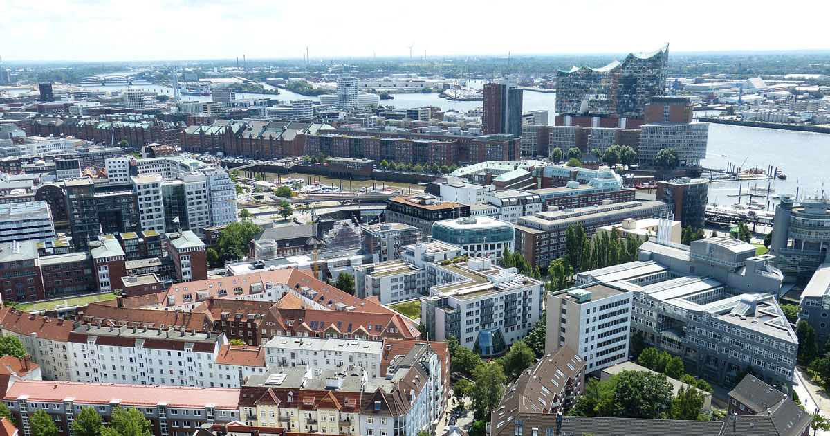 Kaufen ist nach wie vor attraktiver als mieten. Das gilt auch in den großen Städten mit  hohen Immobilienpreisen.